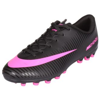 Cleats Man soccer shoes black shoe size EU 34