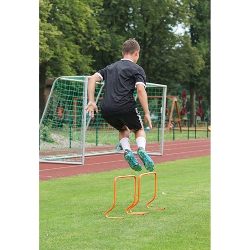 Classic plastic hurdler orange height/width 30 cm