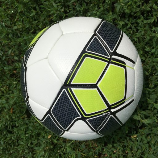 Winart Maracana hybrid focilabda